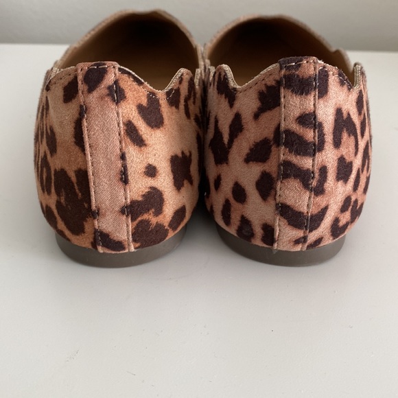 Report Leopard Pointed Toe Flats - Picture 3 of 6